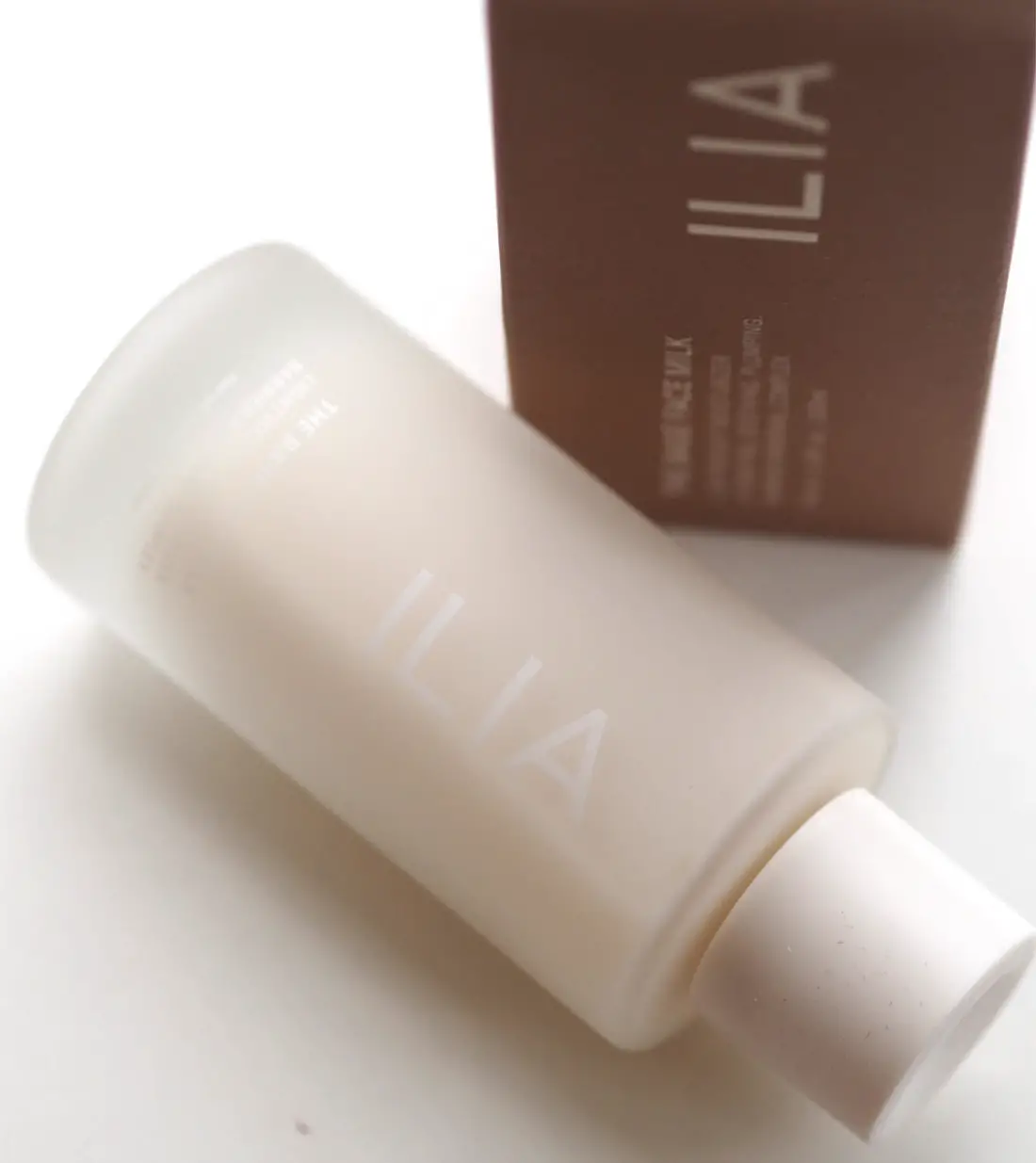 Ilia The Base Face Milk Review | British Beauty Blogger