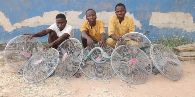 Police arrest three notorious burglars for stealing seven wall fans from mosque in Minna