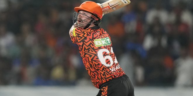 Aussies star as 38 sixes smashed in IPL madness