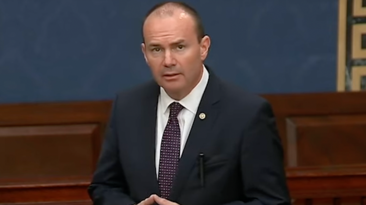 Mike Lee On 'Schumer Minibus' Stopgap Spending Bill: 'Secure The Border Or Shut It Down'