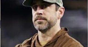 Aaron Rodgers is reportedly a Sandy Hook truther.