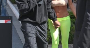 Rapper Kanye West pulls down his wife Bianca Censori