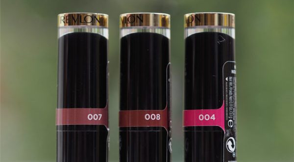 Revlon Glass Shine Lipstick Review | British Beauty Blogger