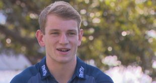 Roosters link shot down as rugby young gun re-signs