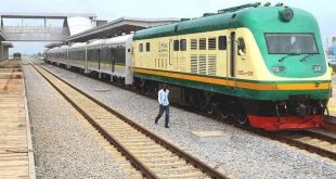 FG opens Port Harcourt-Aba railway to passengers