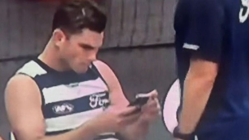 Hawkins phone blunder dealt with by AFL warning