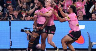 Panthers lose star winger to rival club