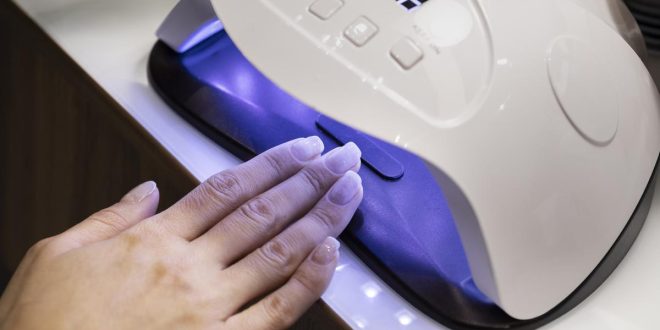 5 risks associated with nail dryers & safer options to go for