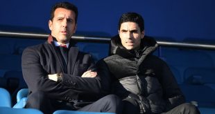 Arsenal technical director Edu and manager Mikel Arteta before a game at Everton in December 2019.