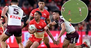 'Champagne' try stuns legends in Slater-like display