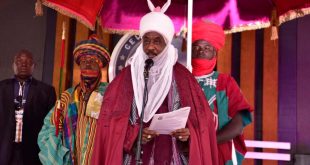 Court bars Police, SSS and Military from evicting Emir Sanusi