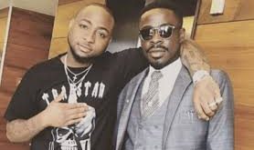 Davido dismisses reports claiming he sacked his lawyer because of embezzlement