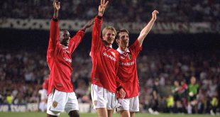 Dwight Yorke, David Beckham and Gary Neville celebrate – stars of new Amazon Prime doc 99 – after the UEFA Champions League Final between Bayern Munich v Manchester United at the Nou camp Stadium on 26 May, 1999
