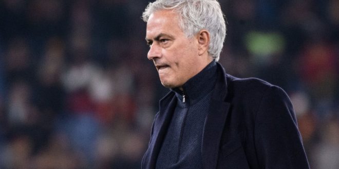 Chelsea are being linked with a sensational return for former boss Jose Mourinho.