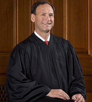Justice Alito Also Flew An Insurrection Flag At His Beach House Last Summer