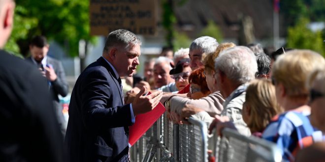Slovakia’s Leader Survives Surgery After Shooting, Deputy Says