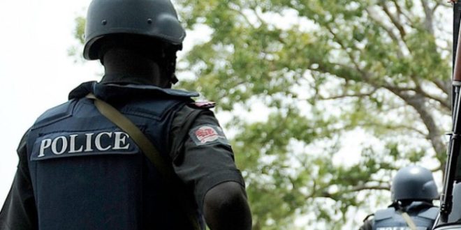 Gunmen kill two policemen in Aba