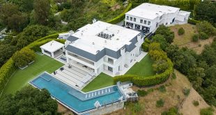 Jennifer Lopez and Ben Affleck quietly hire a realtor to sell their $60M Beverly Hills mansion amid reports