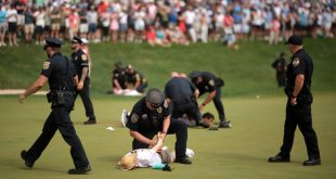 Protesters force bizarre end to PGA Tour tournament