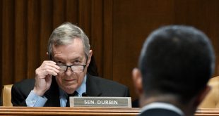 Senate Democrats Face Escalating Calls for Broader Investigation Into Supreme Court