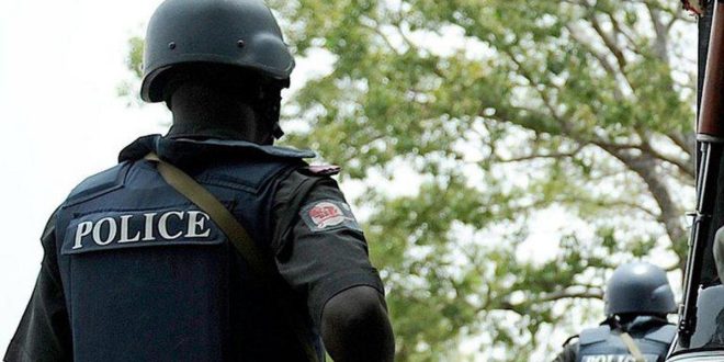 Suspected kidnappers arrested while trying to escape with ransom