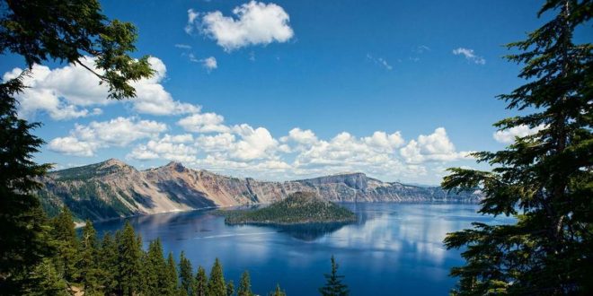 3 states with the most lakes in America