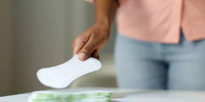 3 wrong ways ladies dispose of sanitary pads