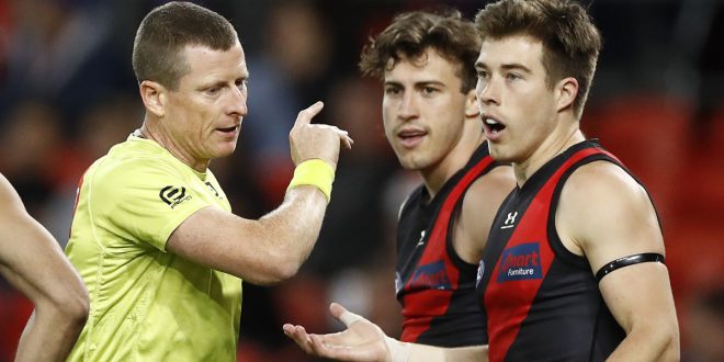 Lloyd takes aim at 'lack of leadership' within AFL