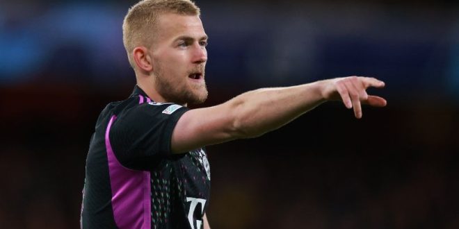 Matthijs de Ligt, in action for Bayern Munich against Arsenal in April 2024, is a transfer target for Manchester United.