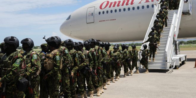 Photos: More Kenyan police deploy to tackle Haiti violence
