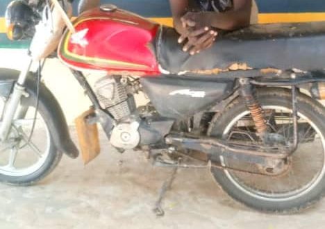 Police rescue suspected motorcycle thief from angry mob, arrest accomplice in Jigawa