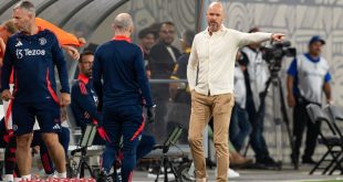 SAN DIEGO, CALIFORNIA - JULY 31: Manchester United head coach Erik Ten Hag during the second half of their friendly against Real Betis at Snapdragon Stadium on July 31, 2024 in San Diego, California. (Photo by Ben Nichols/ISI Photos/Getty Images)