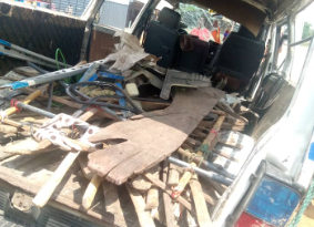 18-seater bus plunges into river after passengers disembarked in Ogbomoso