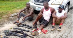 Army arrests 3 suspects over possession weapon cache in Delta