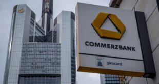 Commerzbank in larger payout pledge ahead of UniCredit talks