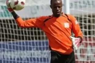 Goalkeeper d!es after colliding with opponent during a match