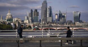 Brexit cost thousands of finance jobs in London says Lord Mayor