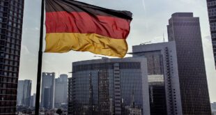 End of economic crisis? DAX rises as German business sentiment surges