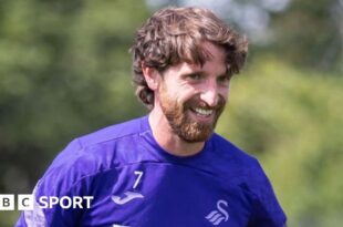 Joe Allen in Swansea training this season