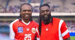 Kanu Nwankwo influenced my decision to join Arsenal. He?s my best Friend - Emmanuel Adebayor