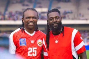 Kanu Nwankwo influenced my decision to join Arsenal. He?s my best Friend - Emmanuel Adebayor