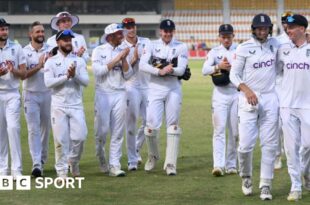 Joe Root and Harry Brook