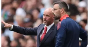 'This manager looks very lonely on the sideline' - Arsenal icon Martin Keown insinuates old rival Van Nistelrooy is waiting to replace Ten Hag at Man Utd