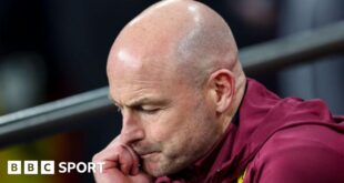 A pensive England interim manager Lee Carsley during the Wembley defeat against Greece