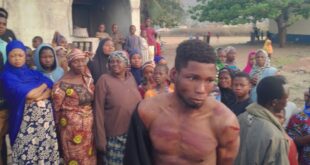 Angry residents b3at suspected thief to bl00dy pulp in Kogi community