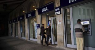 BBVA’s bid for Banco Sabadell hit by lengthened competition review