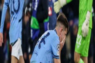 Manchester City's players react after their side's 3-3 draw against Feyenoord