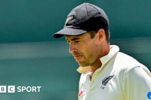 Tim Southee looks on