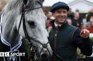 Al Dancer with trainer Sam Thomas after winning at Wincanton