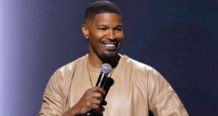 Actor   Jamie Foxx reveals he suffered a brain bleed and a stroke in 2023